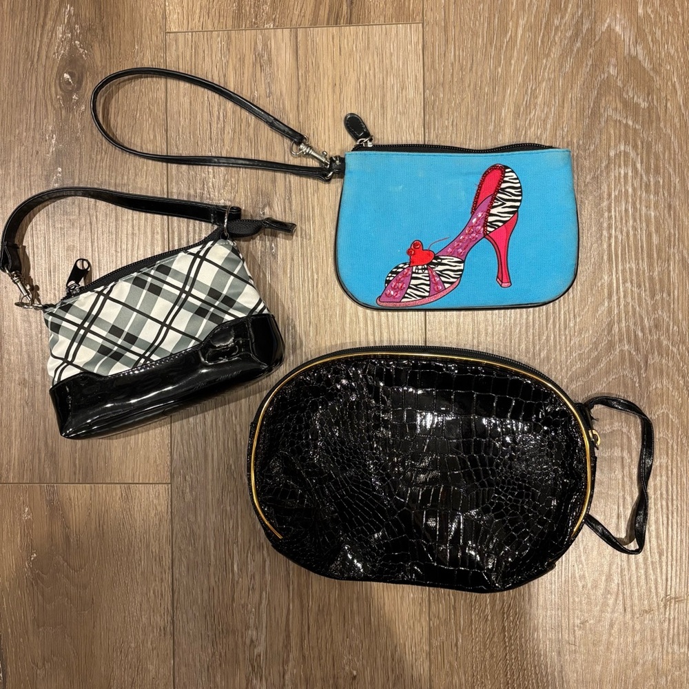 Three Vintage Makeup Toiletry Travel Bags